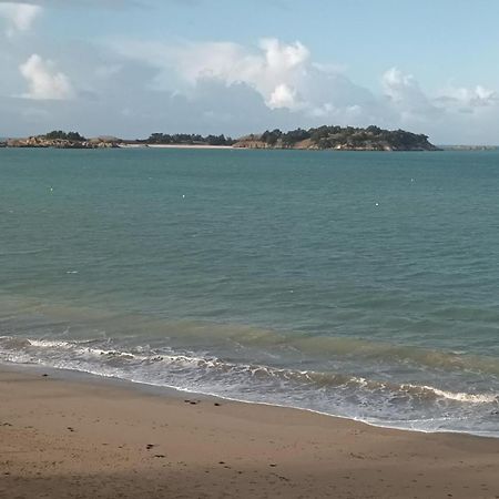 La Ville Es Colins Beaussais Sur Mer Exteriér fotografie